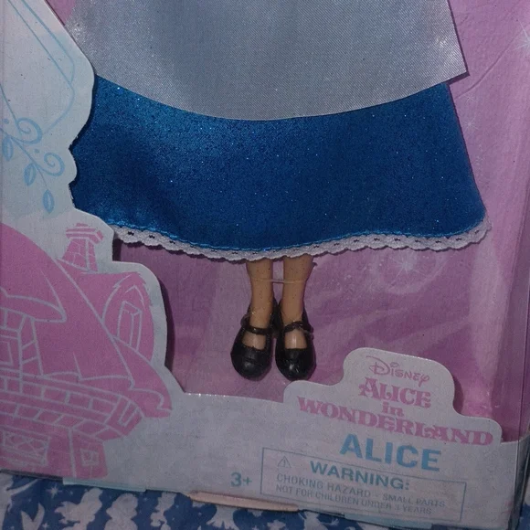 Disney Alice in Wonderland Classic Feature Doll HTF Version Disneyland - Picture 3 of 6